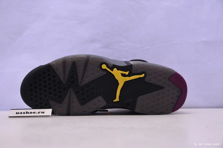 Jordan Bordeaux CT8529-063 Air 6 0302